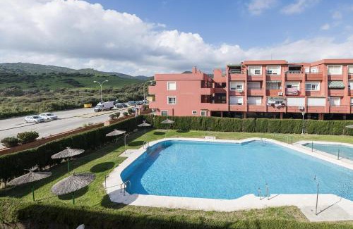 Cabrita Apartment | Kid-Friendly Getaway at Camarote de Algetares 2