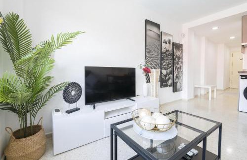 Cabrita Apartment | Kid-Friendly Getaway at Camarote de Algetares 2