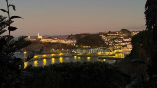 Luarca Apartment | Oceanfront CAMBARAL 1D - Guest Rated 9.4 with Breakfast