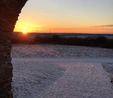 Bad Camberg House | Welcoming Camberger Ferienhäuschen: Pet & Child Friendly Stay
