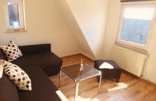 Bad Camberg House | Welcoming Camberger Ferienhäuschen: Pet & Child Friendly Stay
