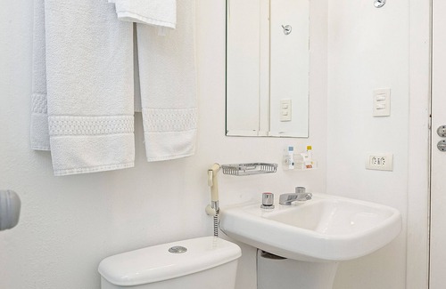 Estados Hotel | Discover Tri Hotel Balneário Camboriú: Family-Friendly Stay