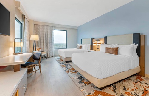 Rainey Street Historic District Hotel | Experience Cambria Hotel Austin Downtown – Rated 8.6/10