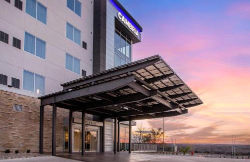 McNeil Hotel | Pet-Friendly Cambria Hotel Austin Uptown near the Domain