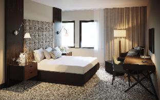 Downtown Houston Hotel | Discover Cambria Hotel Houston Downtown: Ideal for Travelers