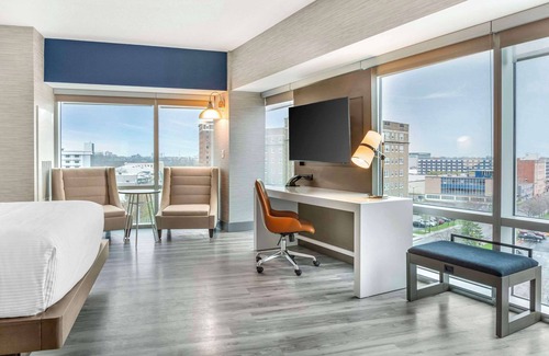Downtown Niagara Falls Hotel | Relax at Cambria Hotel Niagara Falls with Eco-Friendly Amenities
