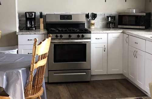 Bern House | Escape to Cambria's Country Cottage - A Perfect Getaway