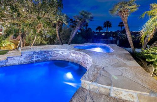 Copeland Hill House | Experience Camelback Mountain Mansion: Views & Game Room