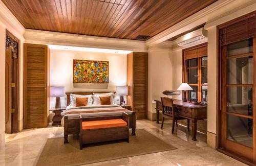 Jimbaran Bay Villa | Discover Camelia: Private Pool Retreat for Families