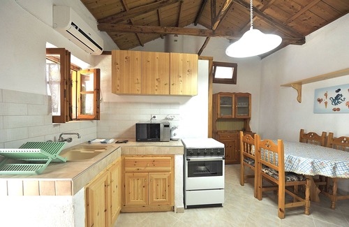 Xanthi Region Villa | CAMELIA: Infinity Pool & Oceanfront Views Await You