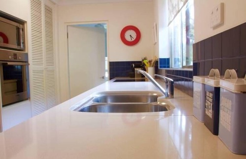 Currarong House | Idyllic Camellia Grove Currarong with Oceanfront Views