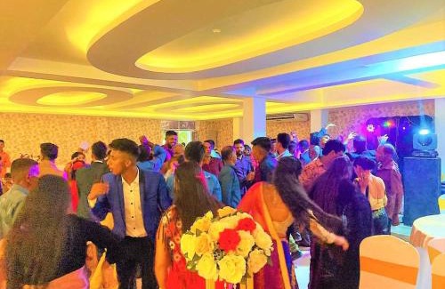 Pasgoda Hotel | Discover Comfort at Camellia Mount View Hotel