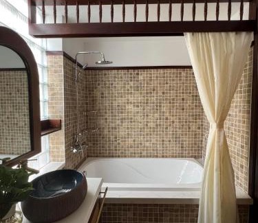 Bui Thi Xuan Apartment | Top-Rated Camellia Residence Hanoi with Hot Tub & Family-Friendly