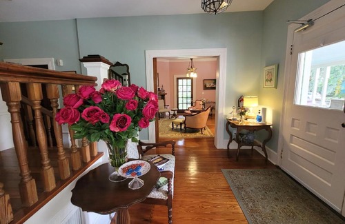 Gainesville Bed & Breakfast | Experience the Elegance of Camellia Rose Inn King Room