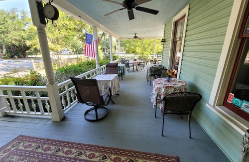 Gainesville Bed & Breakfast | Experience the Elegance of Camellia Rose Inn King Room