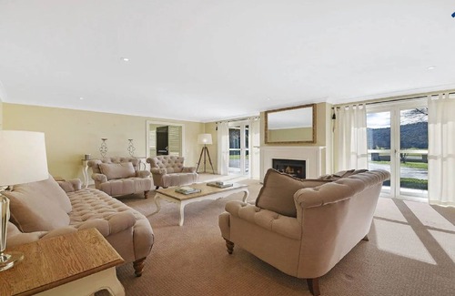 Bowral House | Experience Camelot: A Majestic Retreat for Families