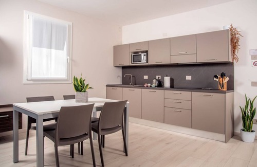 Borgo Roma Apartment | CAMELOT APARTMENT RED1