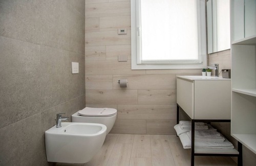 Borgo Roma Apartment | CAMELOT APARTMENT RED3