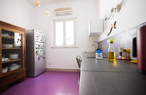 Reggio Calabria House | Camera con bagno in centro città