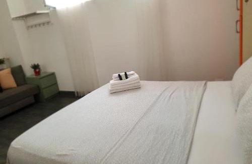 Dergano Apartment | Budget-Friendly Stay at Camera Daimond for Families & Pets