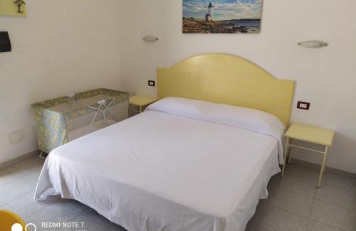 Lido di Campomarino House | Family-Friendly Camera Felice with Top Guest Rating 9/10