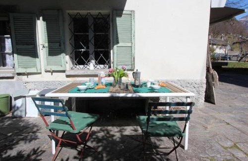Brione House | Discover Comfort at Casa Eva: Pet and Child Friendly Stay