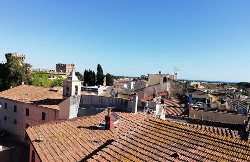 Montalto di Castro House | Scenic Escape at Camera Torre Panoramic - Rated 9/10