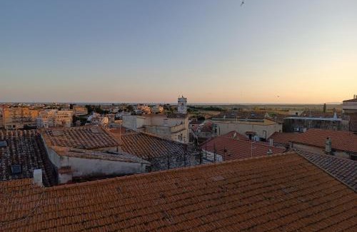 Montalto di Castro House | Scenic Escape at Camera Torre Panoramic - Rated 9/10