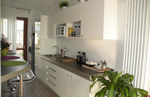 Arezzo House | Guest Favorite: Cameracaffè sul Lago with Breakfast Included