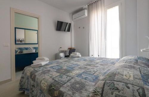 Porto San Giorgio House | Guest Rated 9.1: Family-Friendly Camere Casa Azzurra
