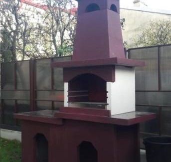 Pitesti Apartment | Pet-Friendly Retreat at Camere Centrale with Breakfast Included