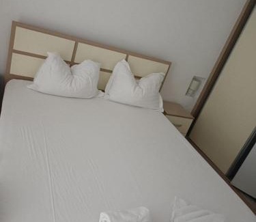 Venus House | Guest Rated: Bucura 5-6 - Family-Friendly Retreat