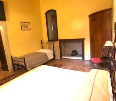 Trevi House | Discover Camere Della Vecchia Posta: Family-Friendly Escape