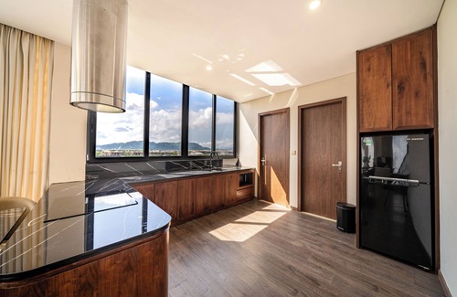 Hoa Vang Apartment | Explore Comfort at Mr Boss House Hotel & Apartment