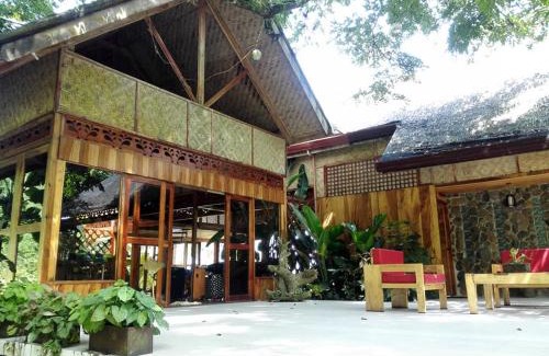Mambajao House | Pet-Friendly Camiguin Volcano Houses with Oceanfront Views