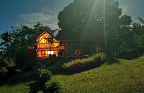 Mambajao House | Pet-Friendly Camiguin Volcano Houses with Oceanfront Views