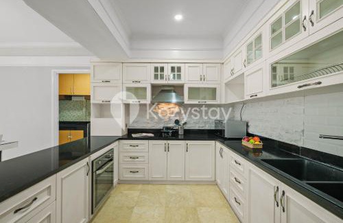 Kuningan Apartment | Camila by Kozystay - Kuningan