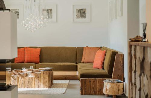 Cortina d'Ampezzo Hotel | Relaxing Retreat at Camina Suite and Spa - 4 Star Haven