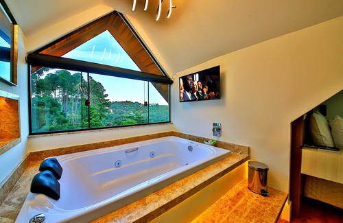 Recanto Araucaria Hotel | Discover Caminho das Pedras Pousada with Spa & Hot Tub