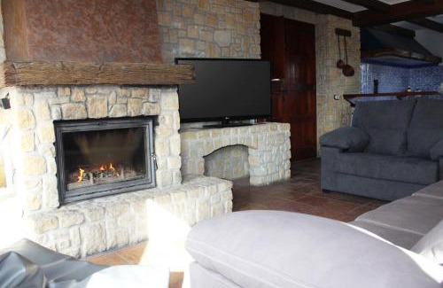 Quintanar de la Sierra House | Experience Camino del Pinar: 4-Star Stay with Pool Access