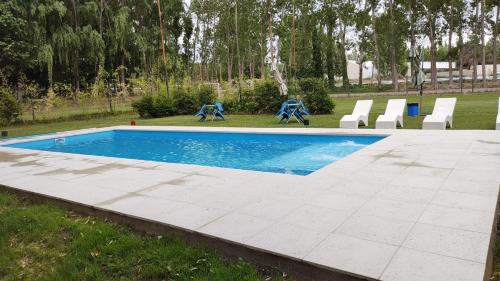 Tunuyan Hotel | Discover Caminos De Uco: Scenic Retreat with Pool & Views