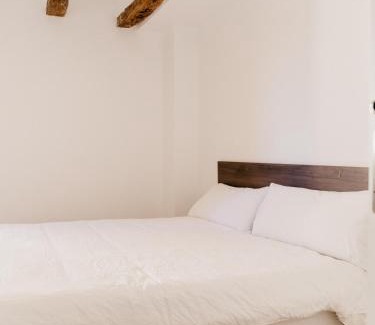 El Masroig Apartment | Discover Camins del Priorat: Family-Friendly Retreat