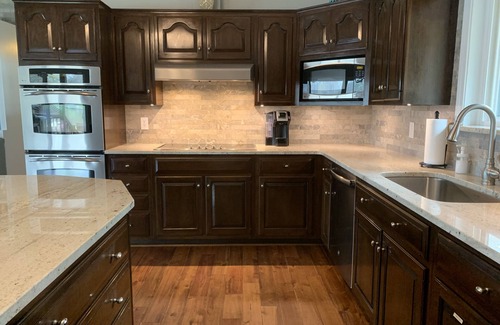 Belmont House | Camm's Lakeside Retreat: Family Haven with Boat Access