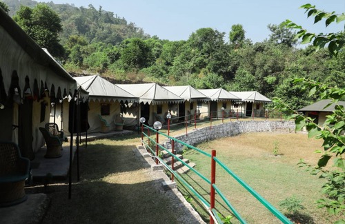Shivpuri RV Rental | Discover Camp Awara Rishikesh: Family-Friendly Retreat