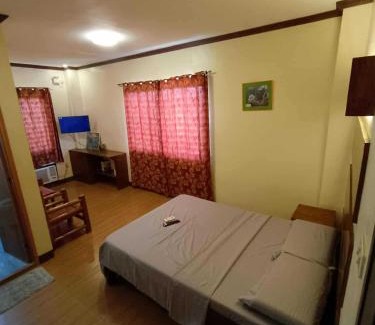 Tagbilaran Hotel | Camp Pihak Paradise Inn
