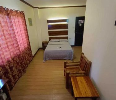 Tagbilaran Hotel | Camp Pihak Paradise Inn