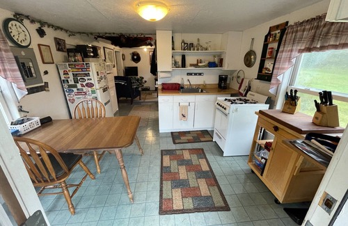 Mount Upton Cottage | Discover Camp Runamuk: Ideal Stay Near West Branch River