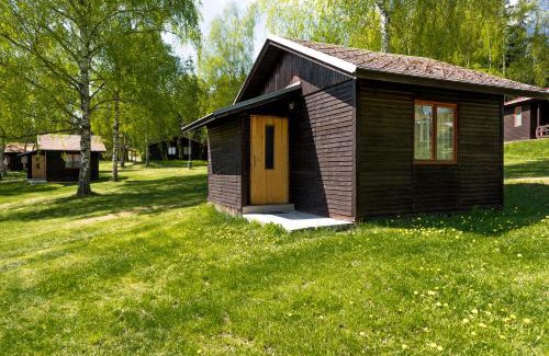 Karlovy Vary Resort | Pet-Friendly Retreat: Camp Vary - Vítkova Hora Getaway