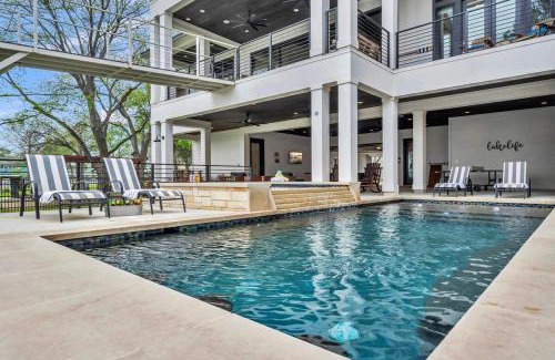 Kingsland House | Discover Campa Royale: Concierge Services & Pet Friendly