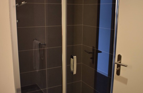 Centre Ville d'Ales Hotel | Exceptional Comfort at Campanile Alès Centre - Cévennes
